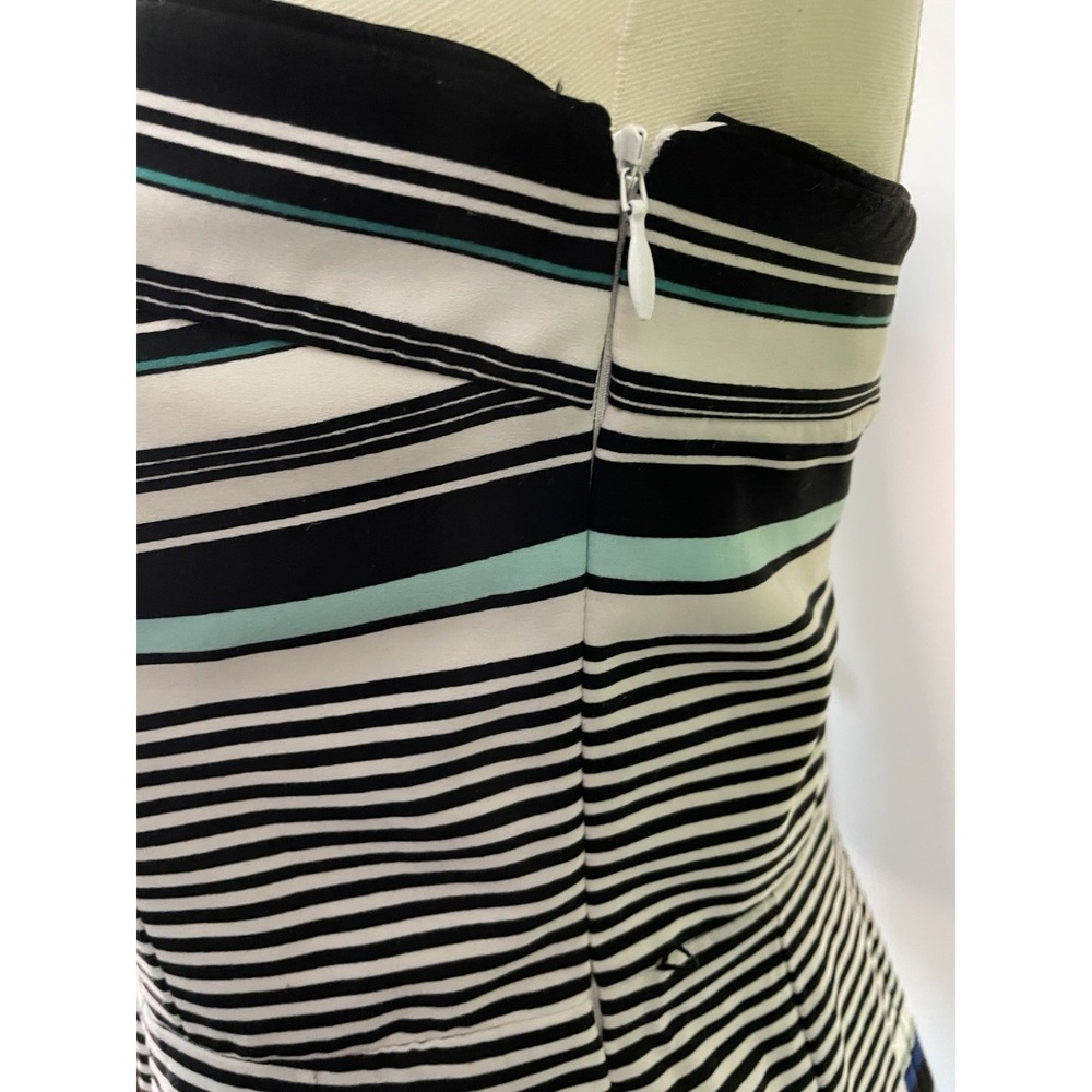 Women's Strapless Dress With Pockets Size 4 Spring/Summer Wedding Guest/Church - Picture 4 of 13